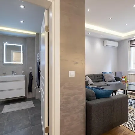 Apartment Dream 2bdr 2bthr At The Location Sofia