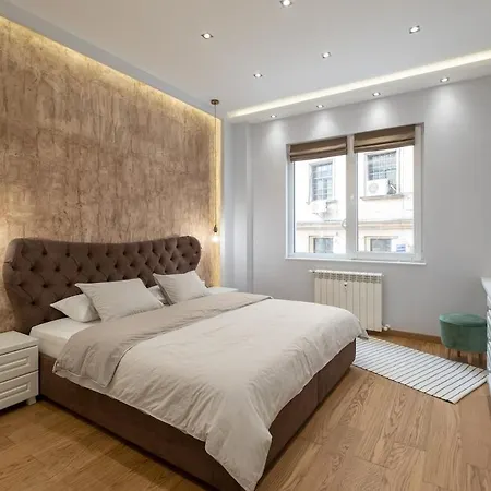 Apartment Dream 2bdr 2bthr At The Location